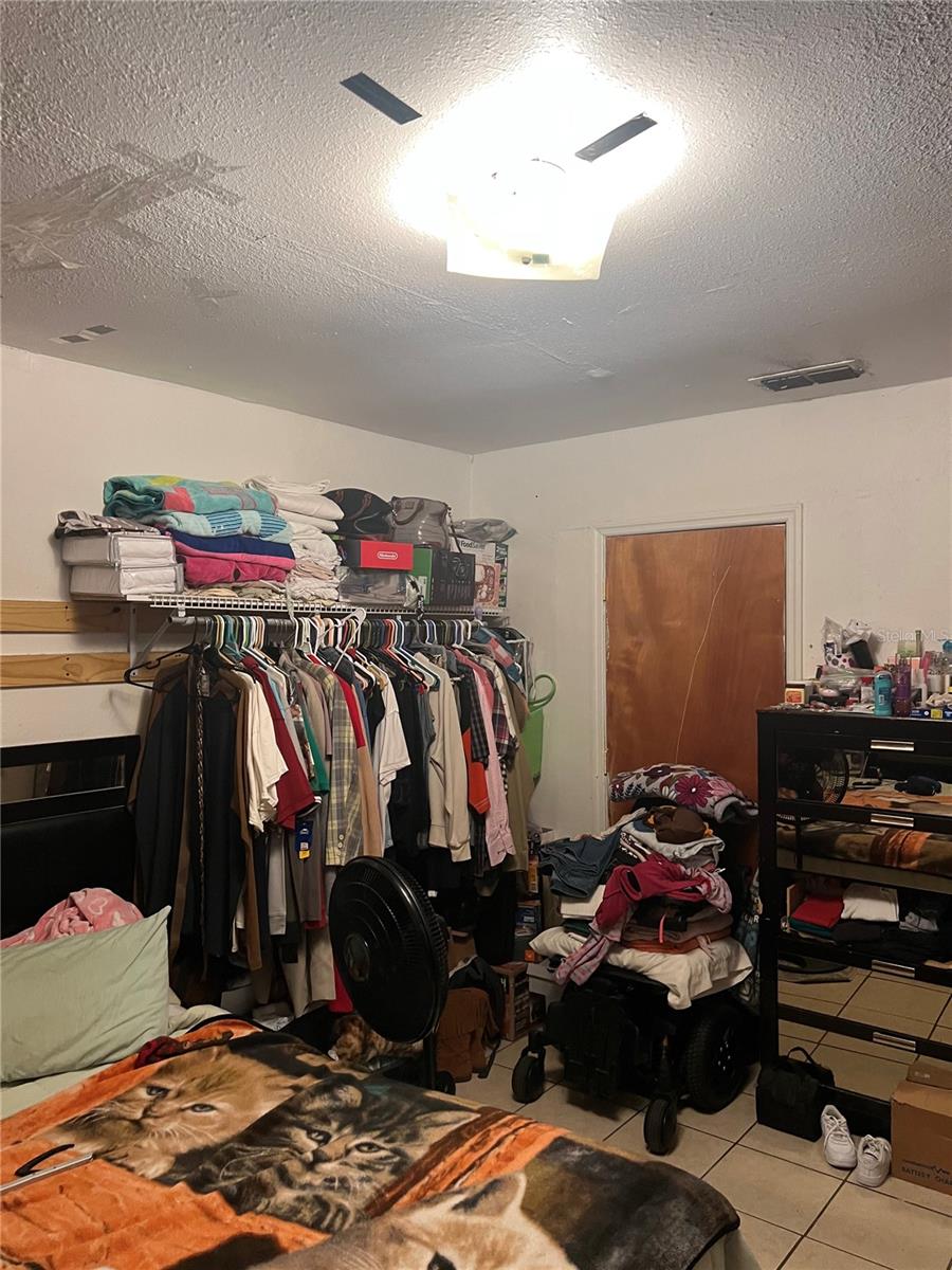 1016 AVENUE A, HAINES CITY, FL, 33844