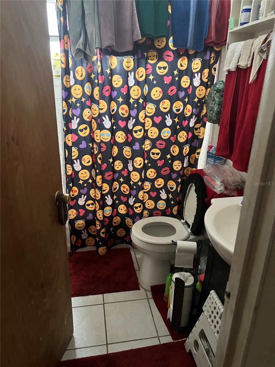 1016 AVENUE A, HAINES CITY, FL, 33844