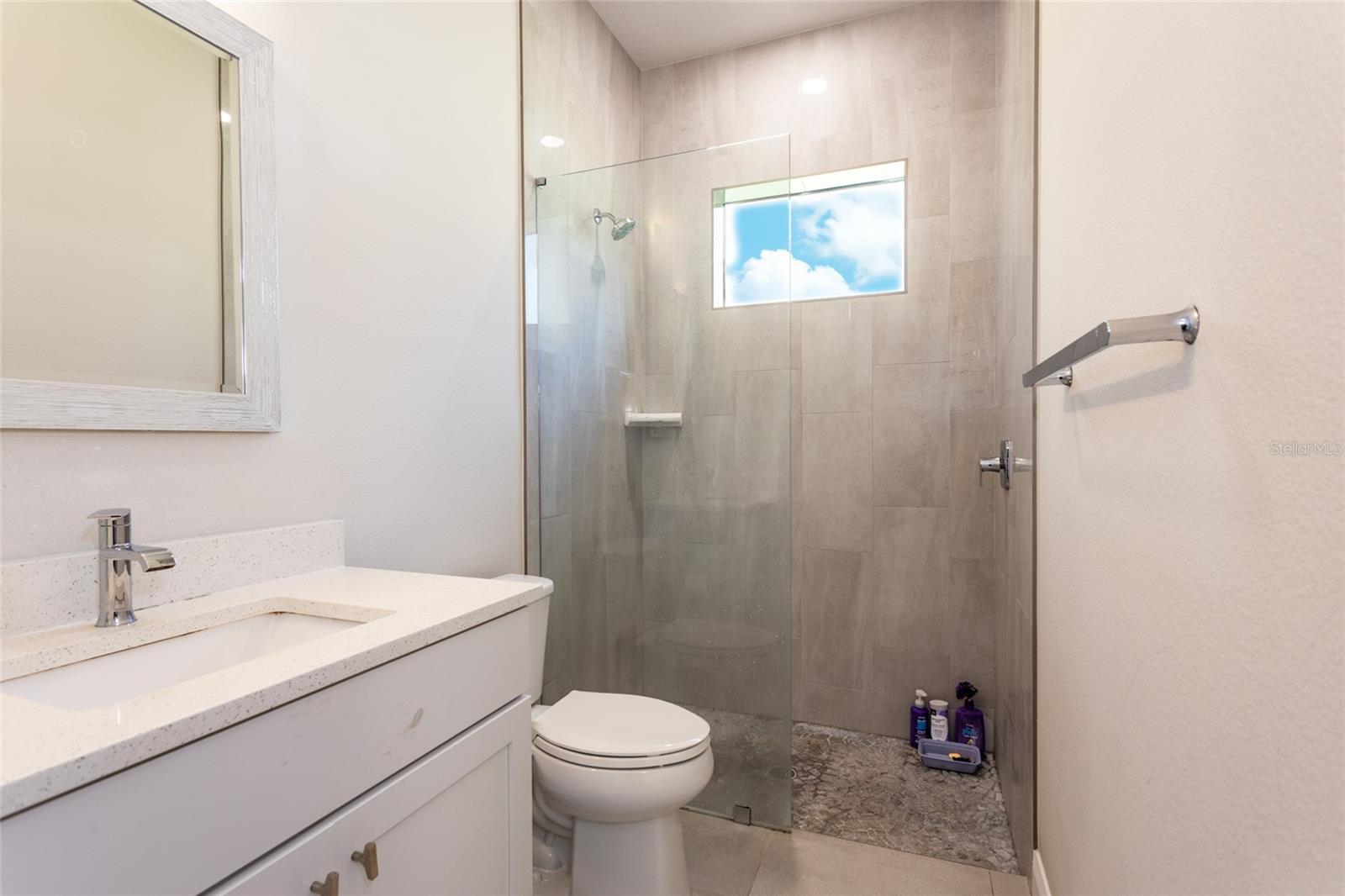17 SWEETWATER CT, PALM COAST, FL, 32137