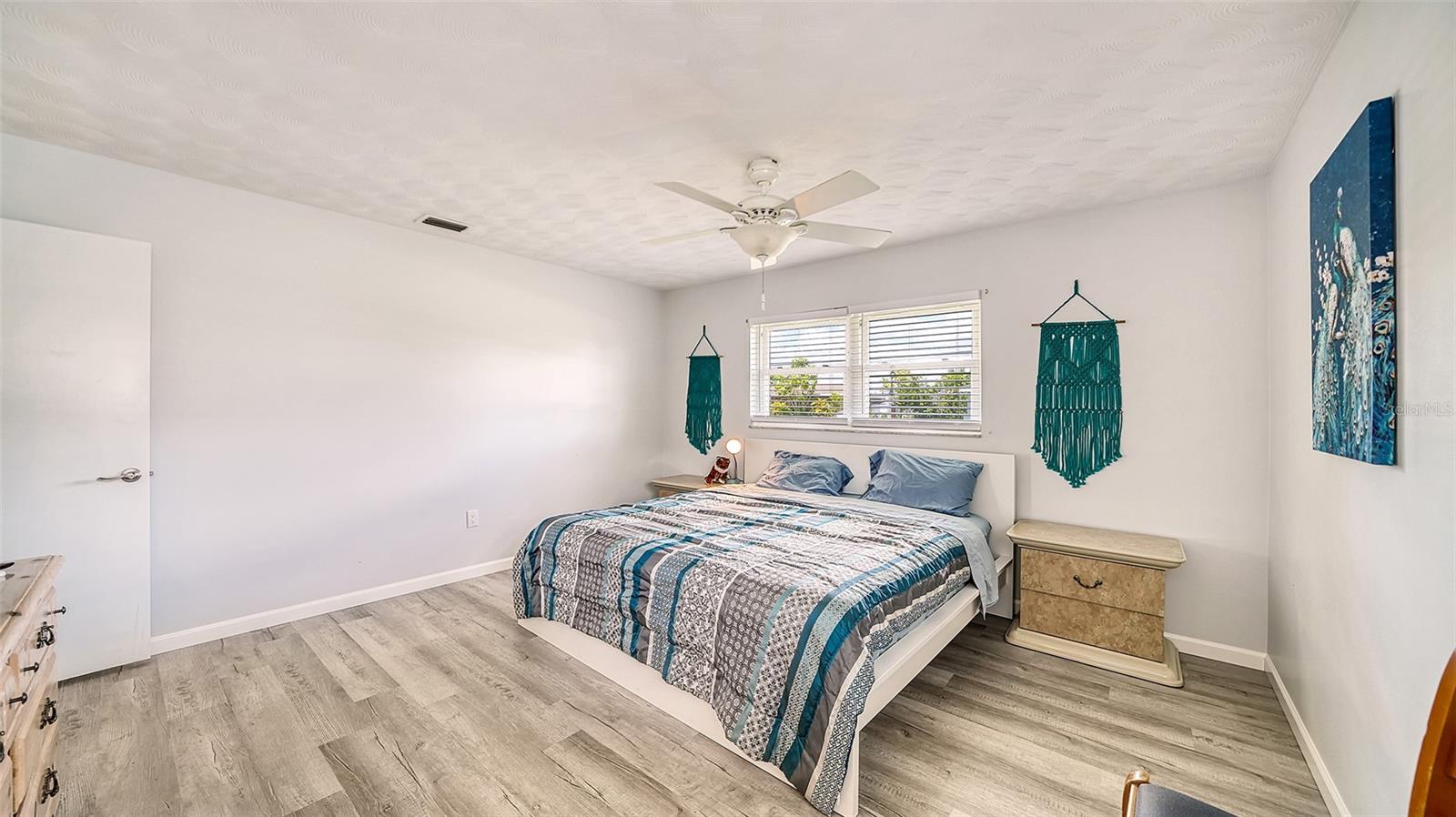 22201 OLEAN BLVD, PORT CHARLOTTE, FL, 33952