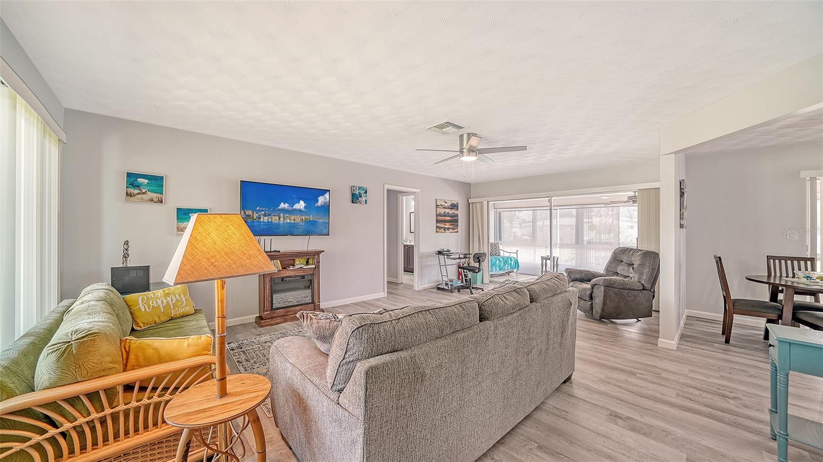 22201 OLEAN BLVD, PORT CHARLOTTE, FL, 33952