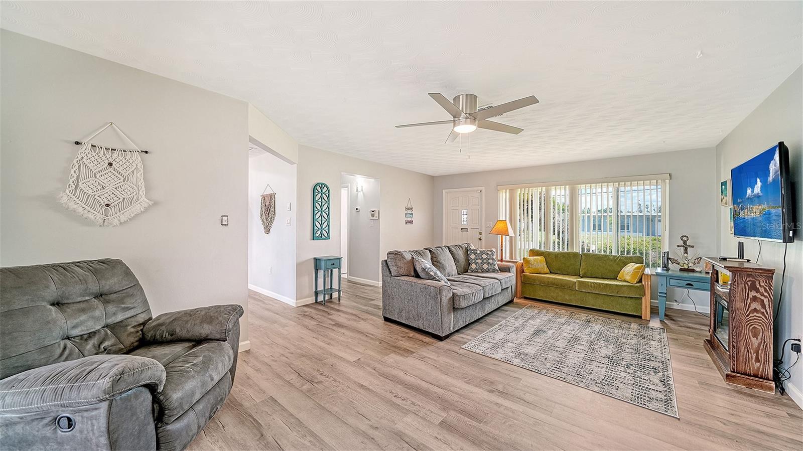 22201 OLEAN BLVD, PORT CHARLOTTE, FL, 33952