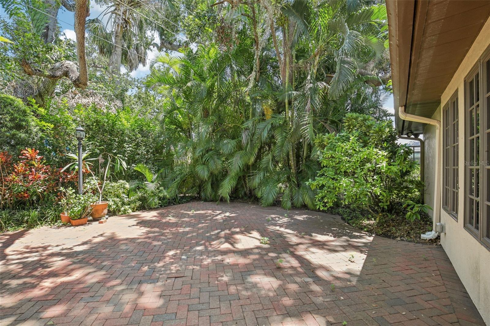 A4644103 Property Photo