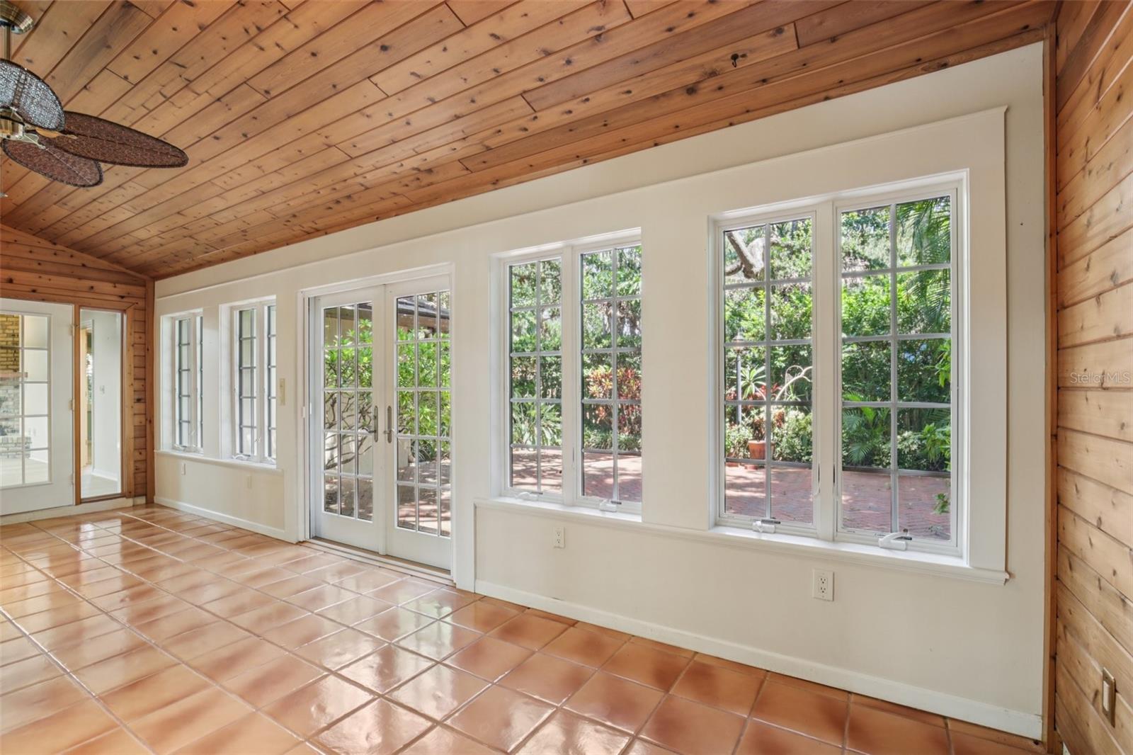 A4644103 Property Photo