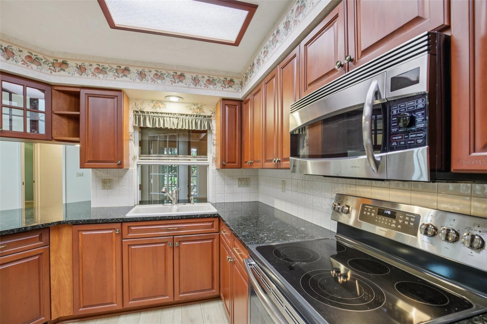 A4644103 Property Photo