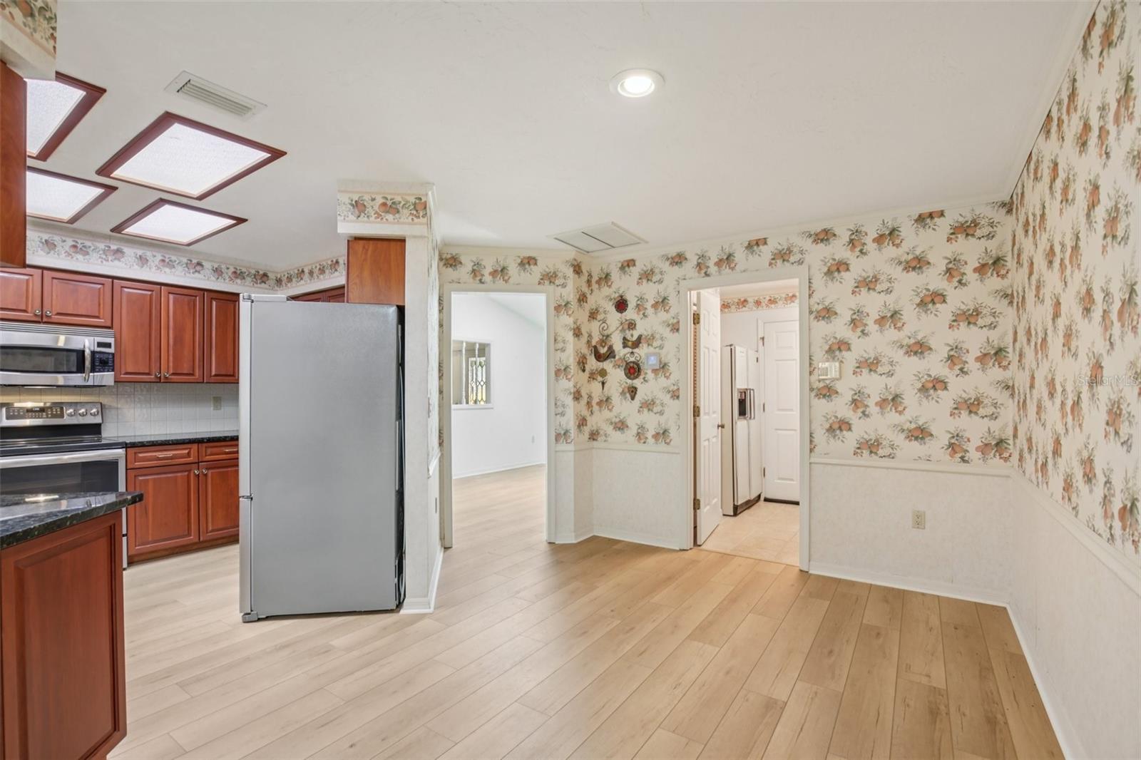 A4644103 Property Photo