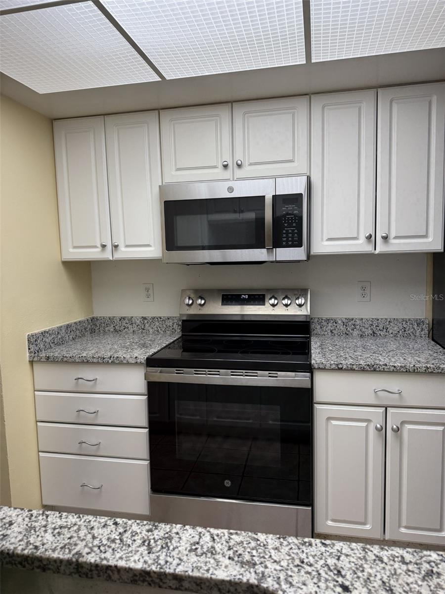 333 CRYSTAL CIR, OVIEDO, FL, 32765