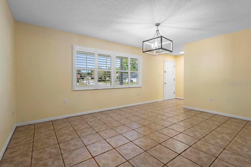 333 CRYSTAL CIR, OVIEDO, FL, 32765