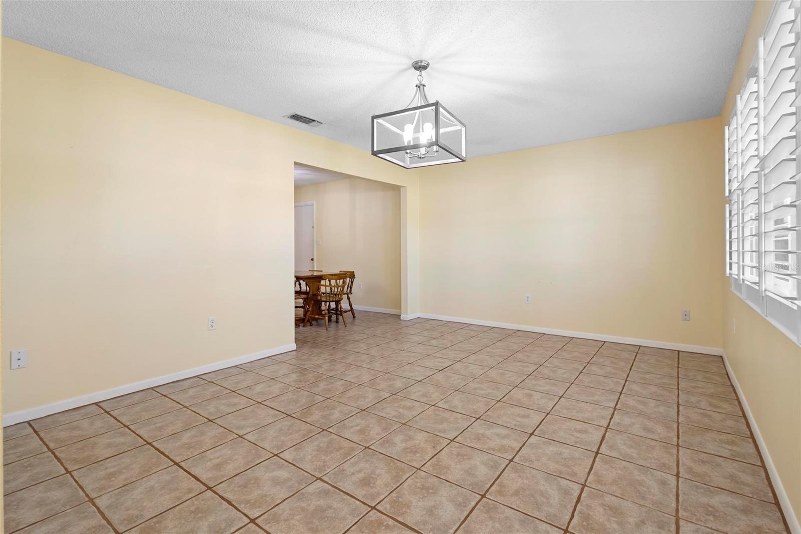 333 CRYSTAL CIR, OVIEDO, FL, 32765