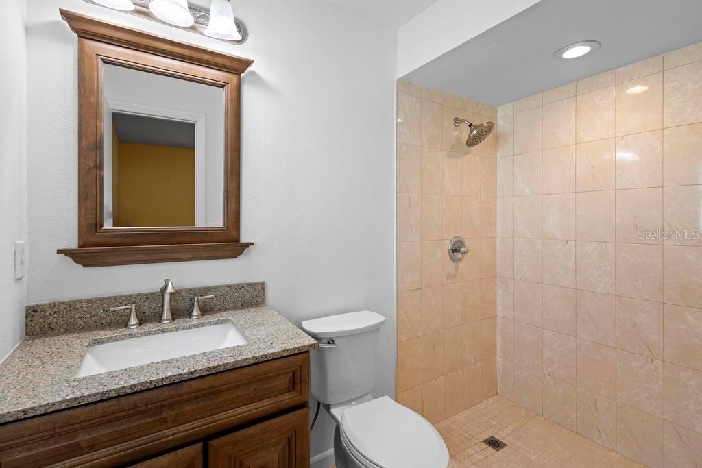 333 CRYSTAL CIR, OVIEDO, FL, 32765