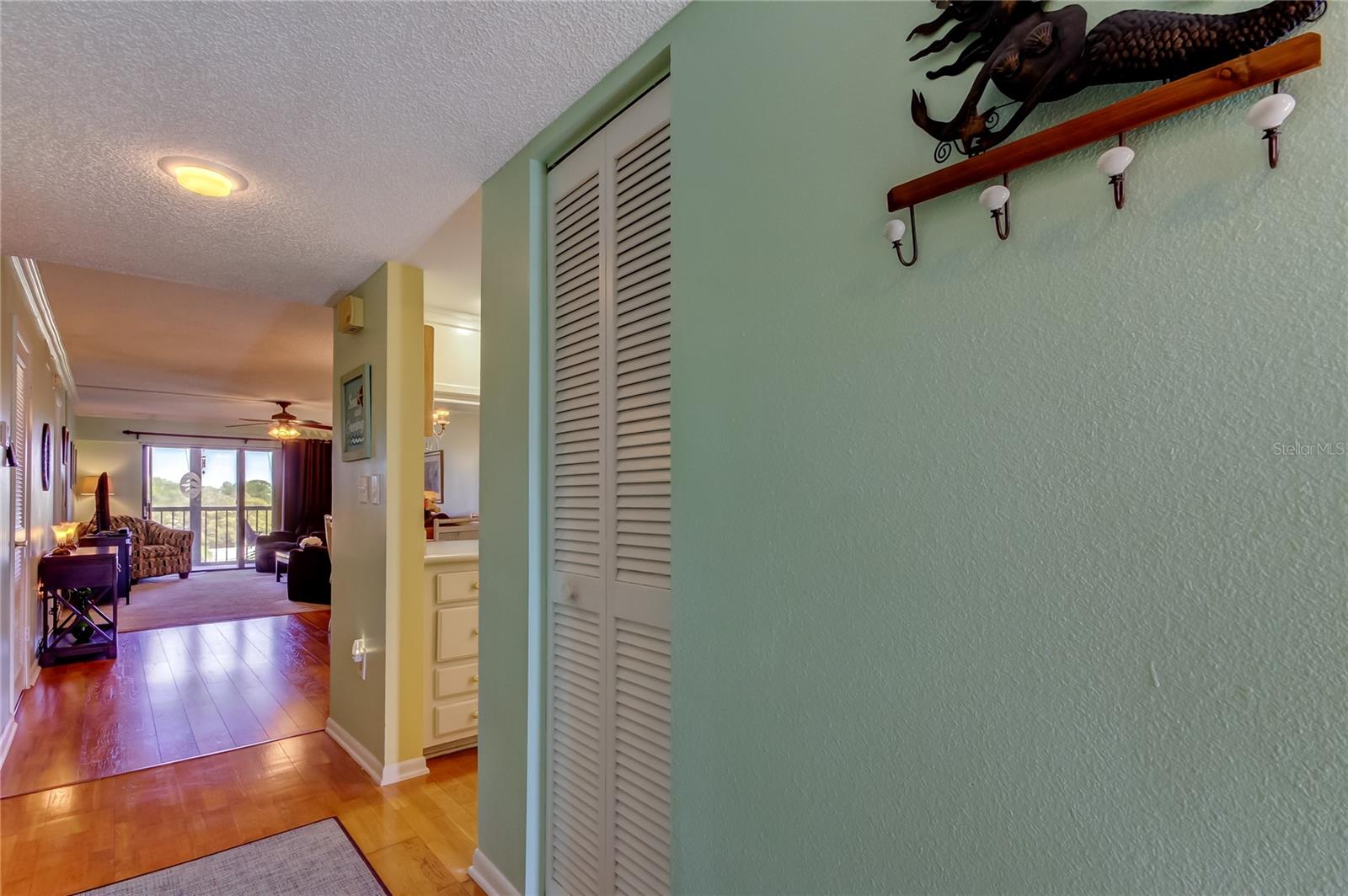 9490 HARBOR GREENS WAY #404, SEMINOLE, FL, 33776