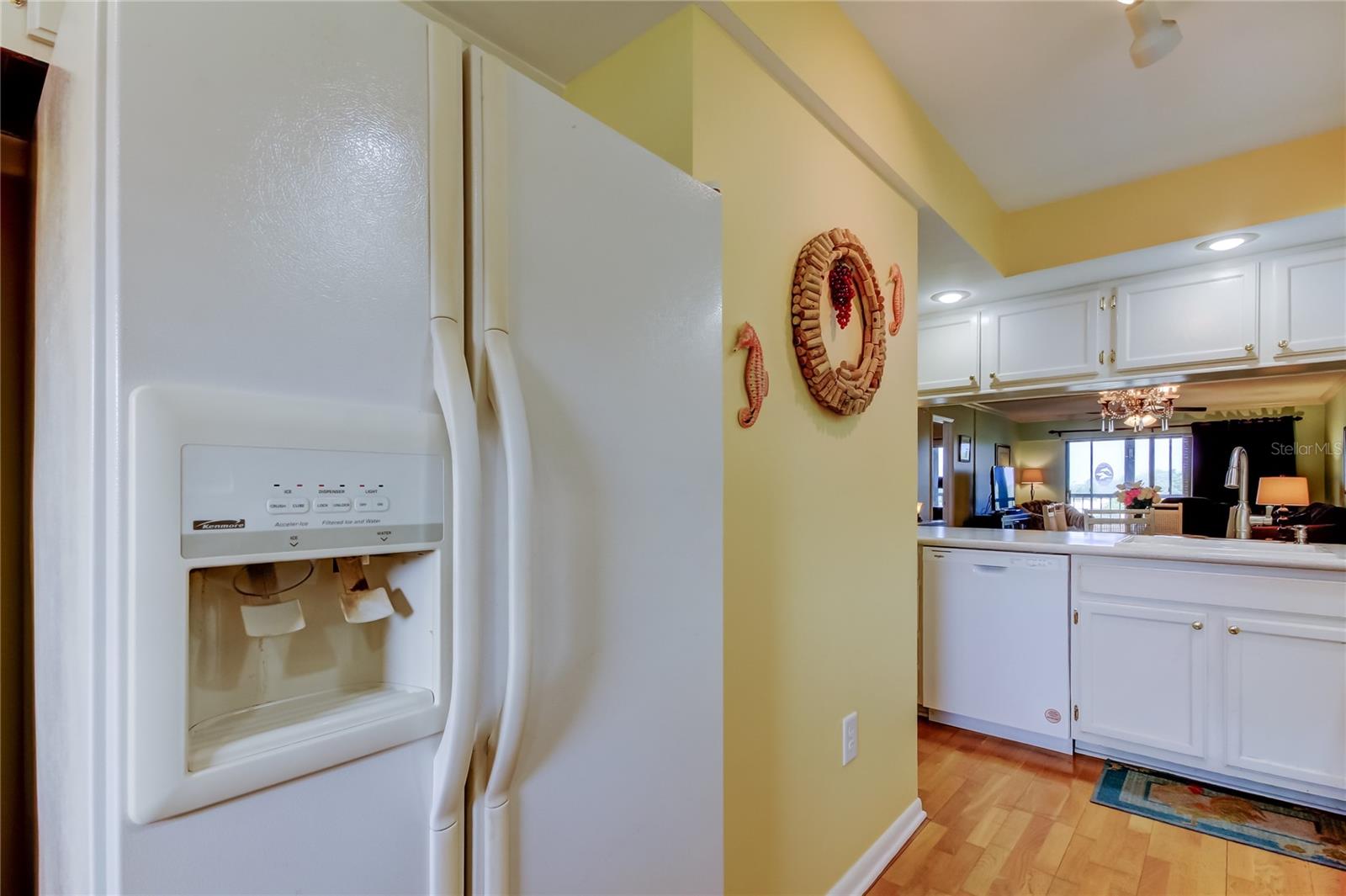 9490 HARBOR GREENS WAY #404, SEMINOLE, FL, 33776