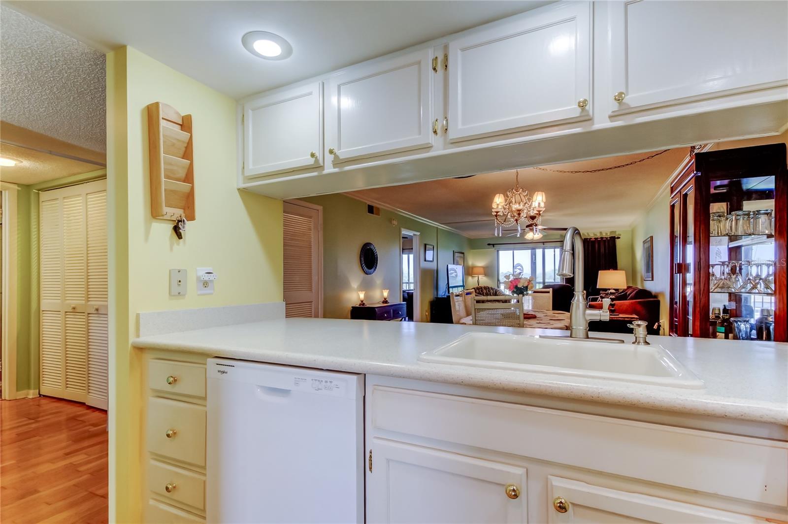 9490 HARBOR GREENS WAY #404, SEMINOLE, FL, 33776