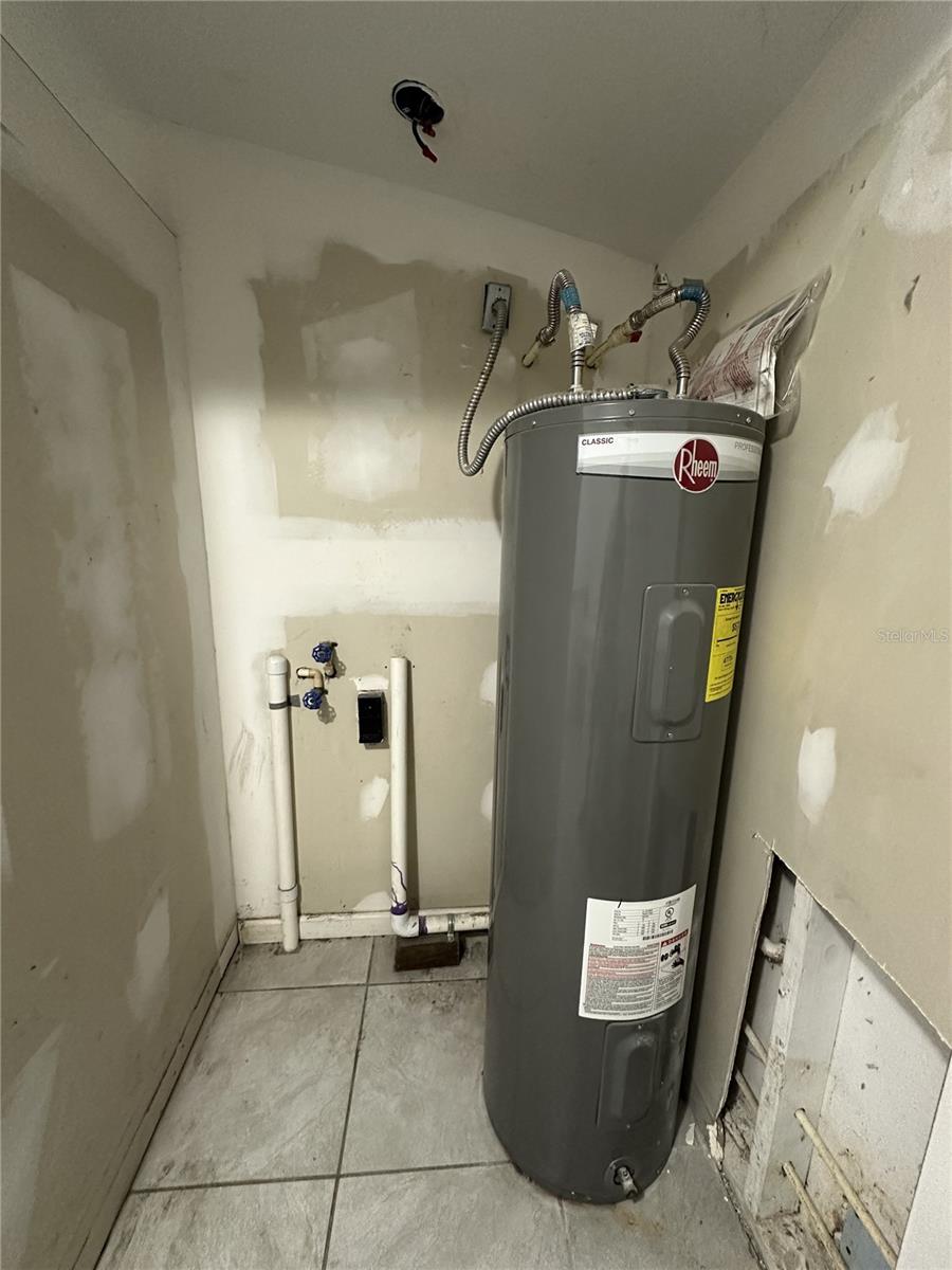 6211 FLORENCE ST, GIBSONTON, FL, 33534