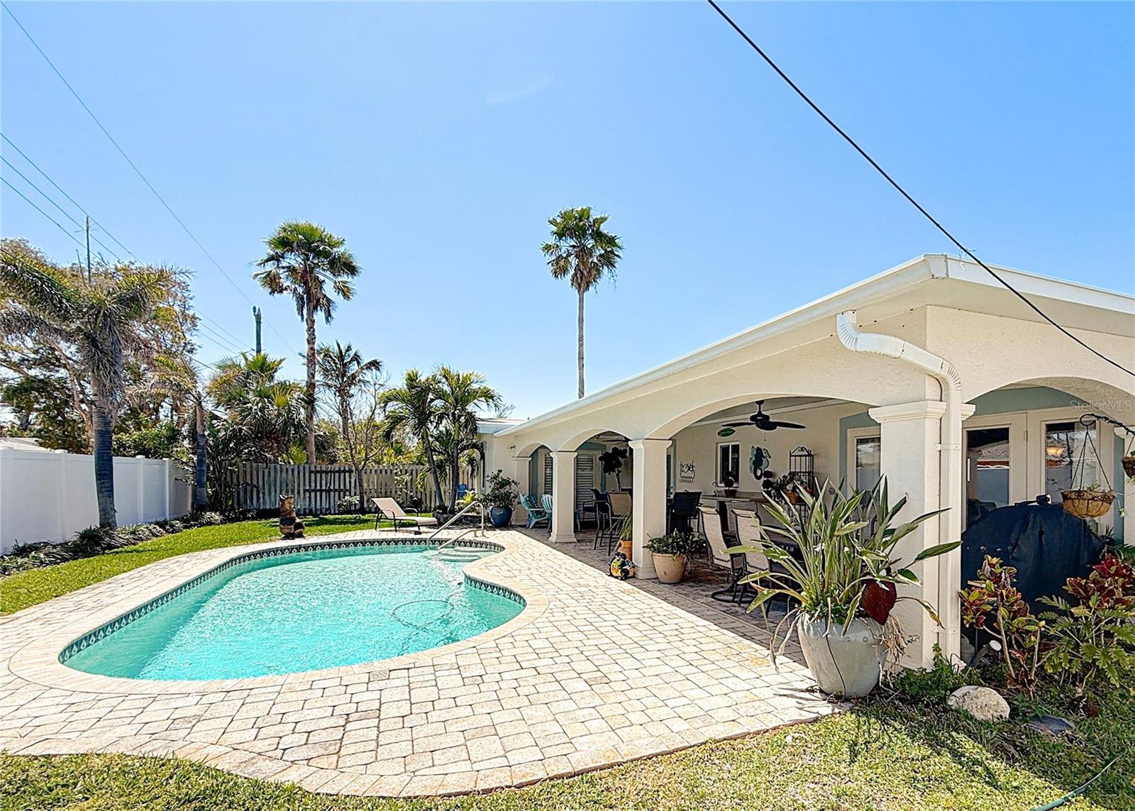 2593 W VINA DEL MAR BLVD, ST PETE BEACH, FL, 33706
