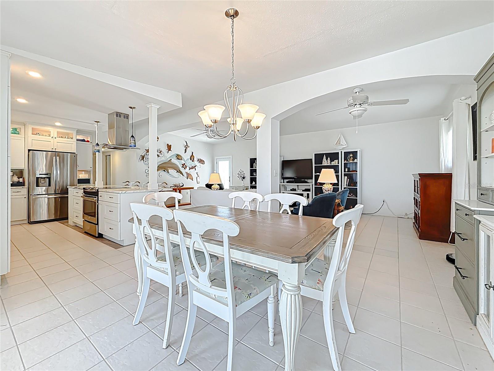 2593 W VINA DEL MAR BLVD, ST PETE BEACH, FL, 33706