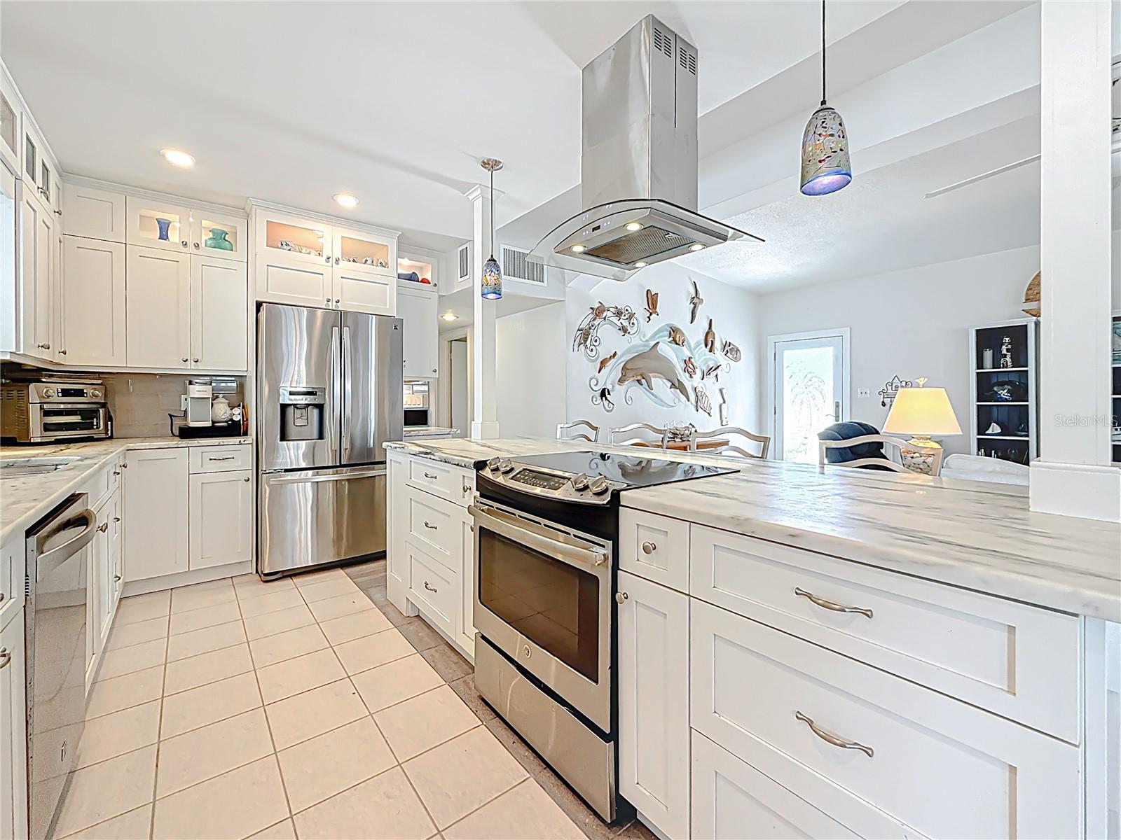 2593 W VINA DEL MAR BLVD, ST PETE BEACH, FL, 33706
