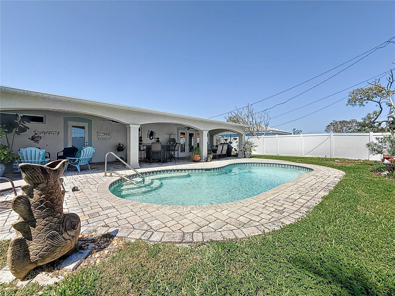 2593 W VINA DEL MAR BLVD, ST PETE BEACH, FL, 33706