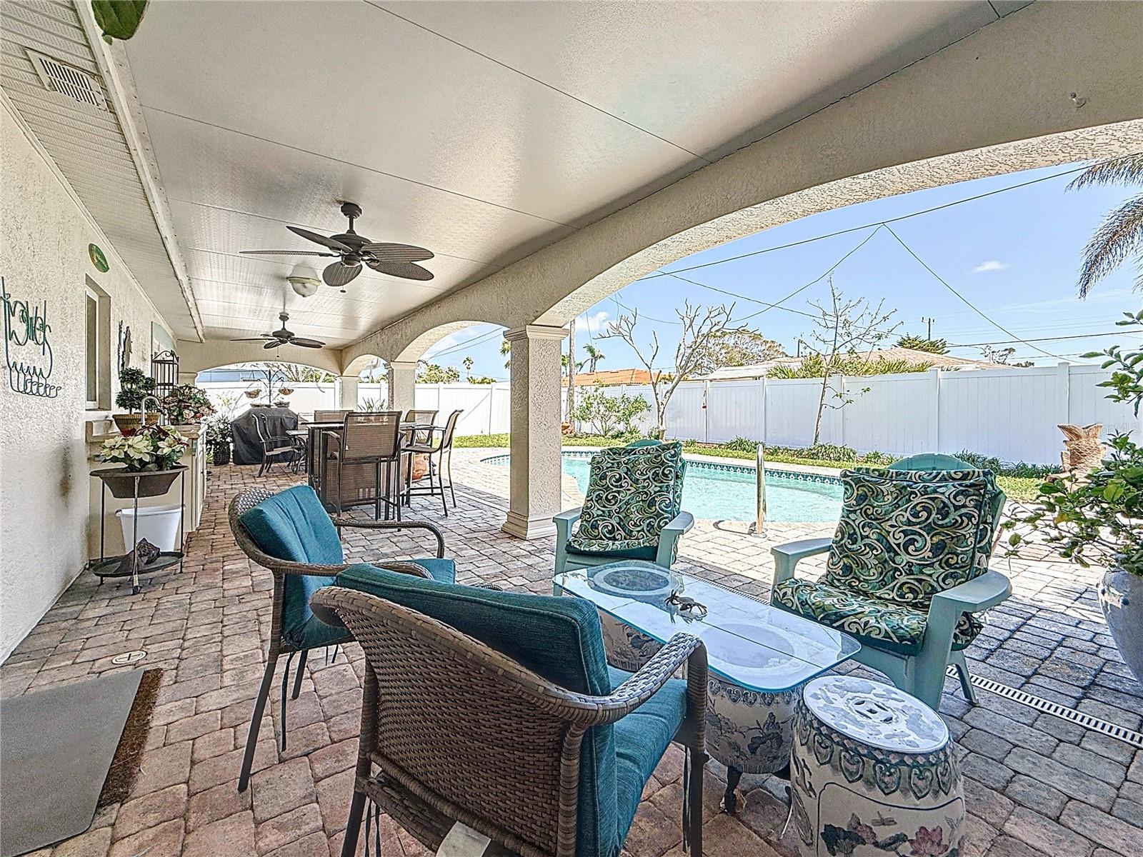 2593 W VINA DEL MAR BLVD, ST PETE BEACH, FL, 33706