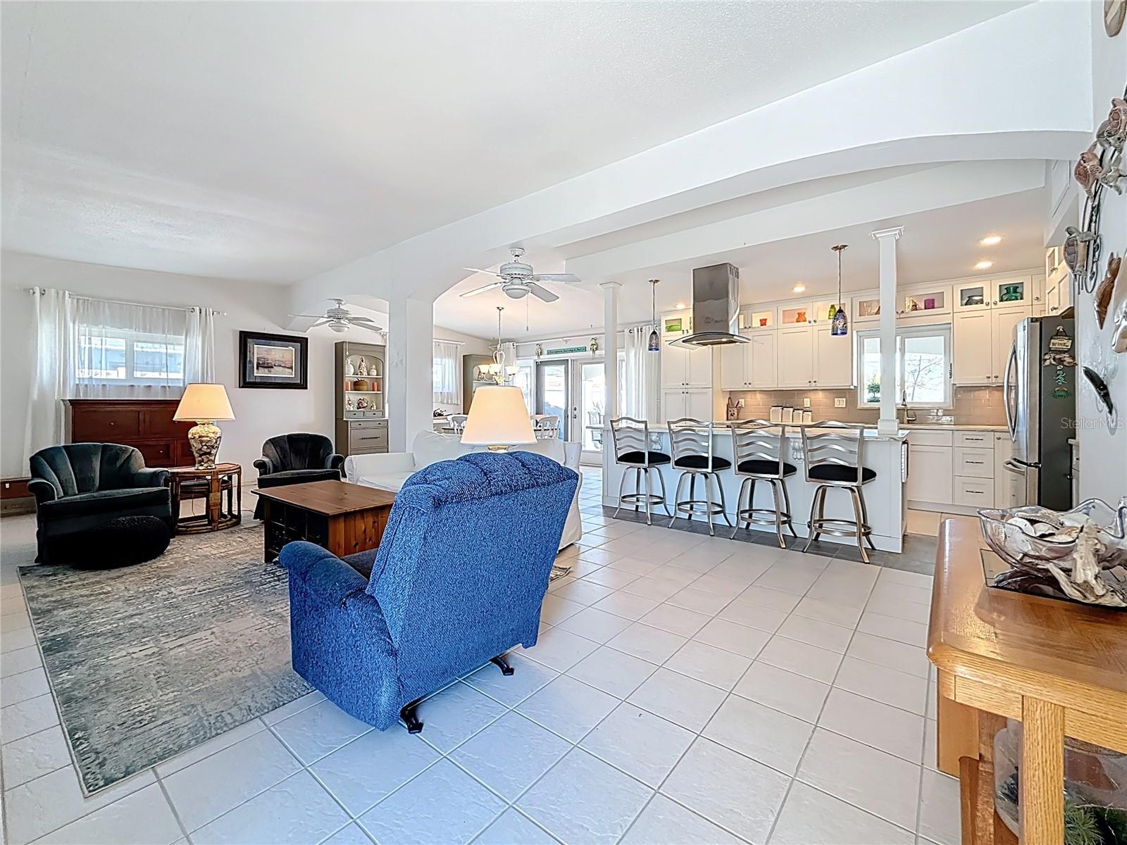 2593 W VINA DEL MAR BLVD, ST PETE BEACH, FL, 33706