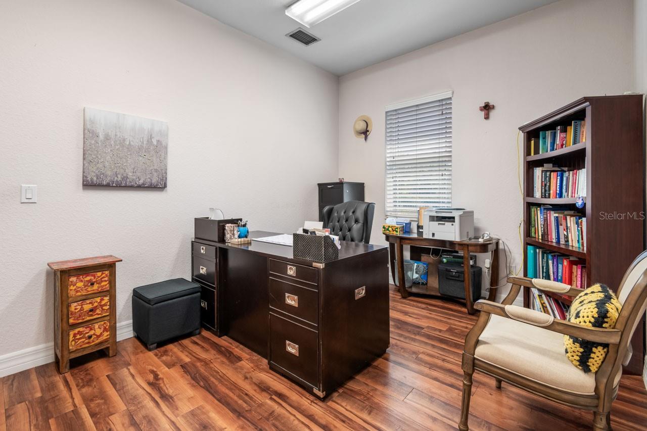 934 CYPRESS VILLAGE BLVD #A, SUN CITY CENTER, FL, 33573