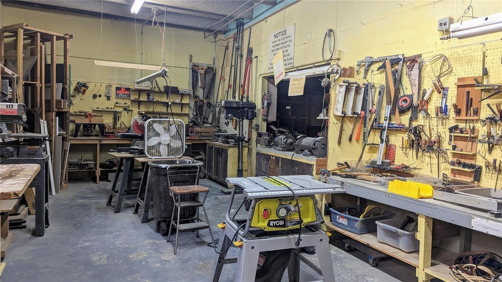 L4951380 Property Photo