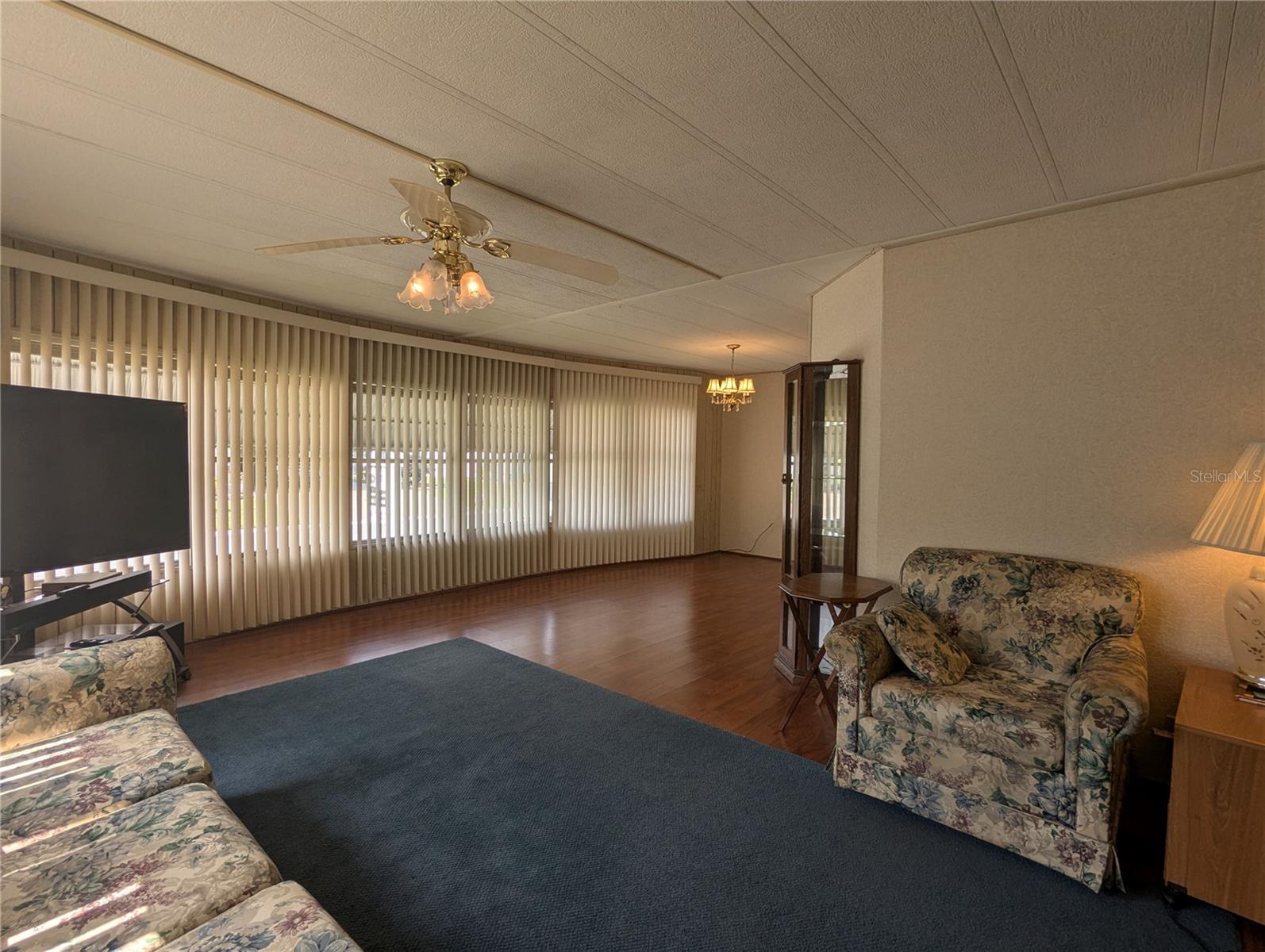 L4951380 Property Photo