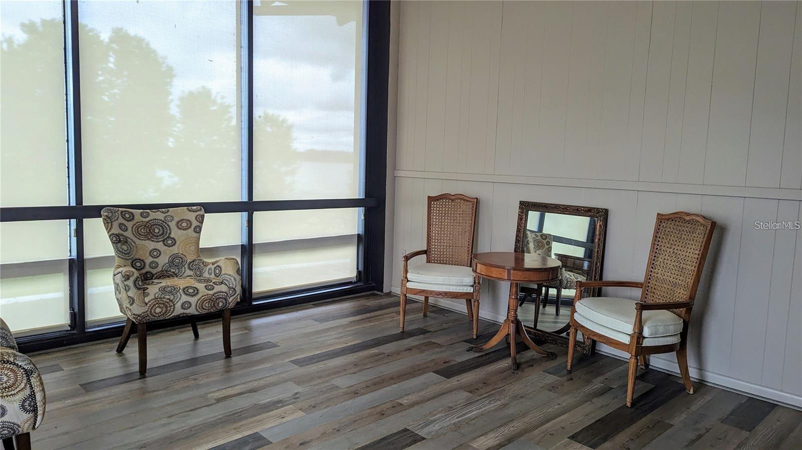 L4951380 Property Photo