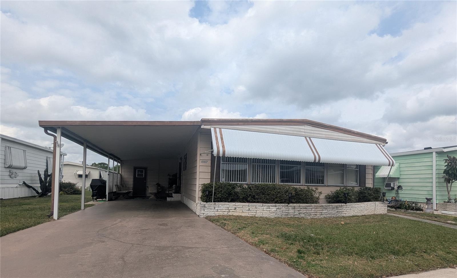 L4951380 Property Photo