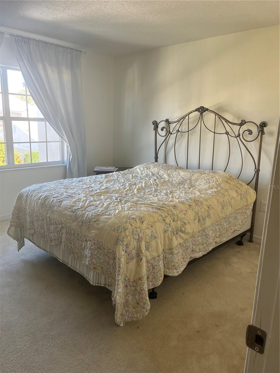 689 LAKE HOWARD DR NW #1E, WINTER HAVEN, FL, 33880