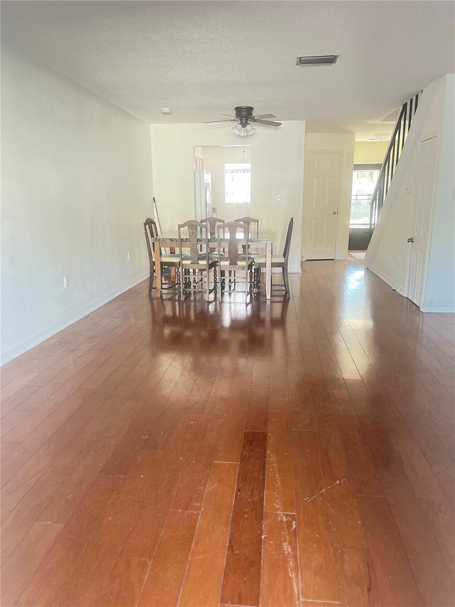 689 LAKE HOWARD DR NW #1E, WINTER HAVEN, FL, 33880