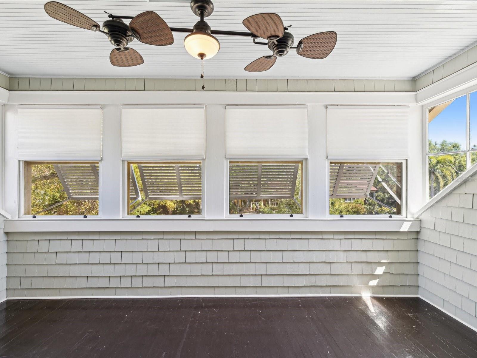 1825 S 2ND STREET, ST PETERSBURG, FL, 33705
