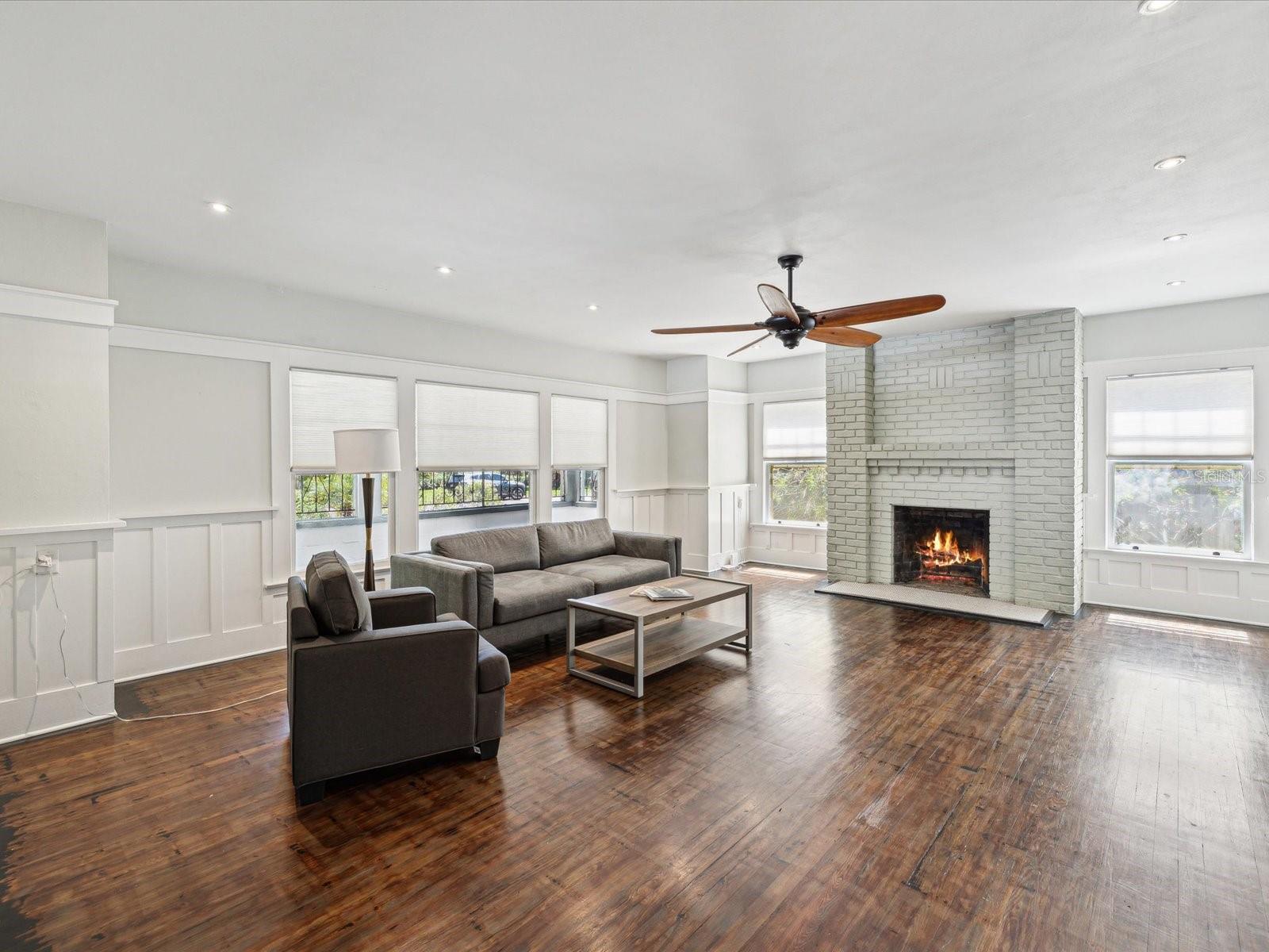 1825 S 2ND STREET, ST PETERSBURG, FL, 33705