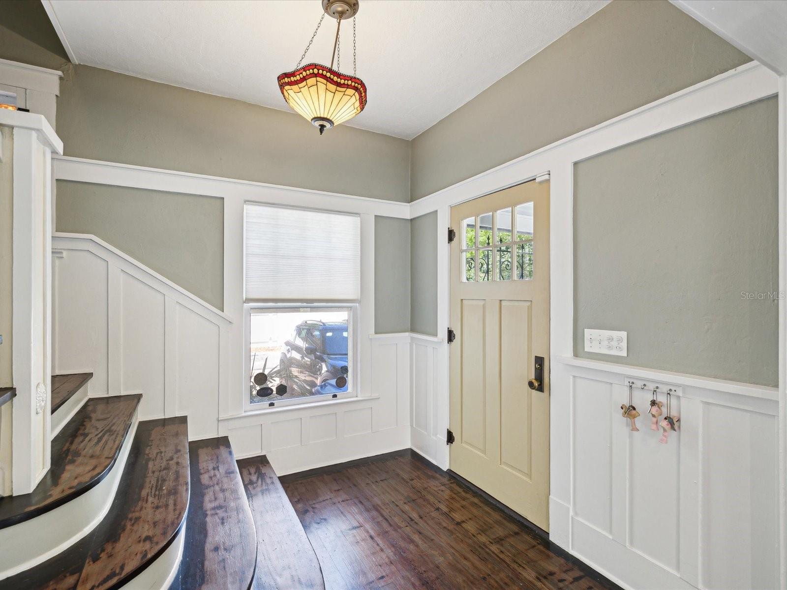 1825 S 2ND STREET, ST PETERSBURG, FL, 33705