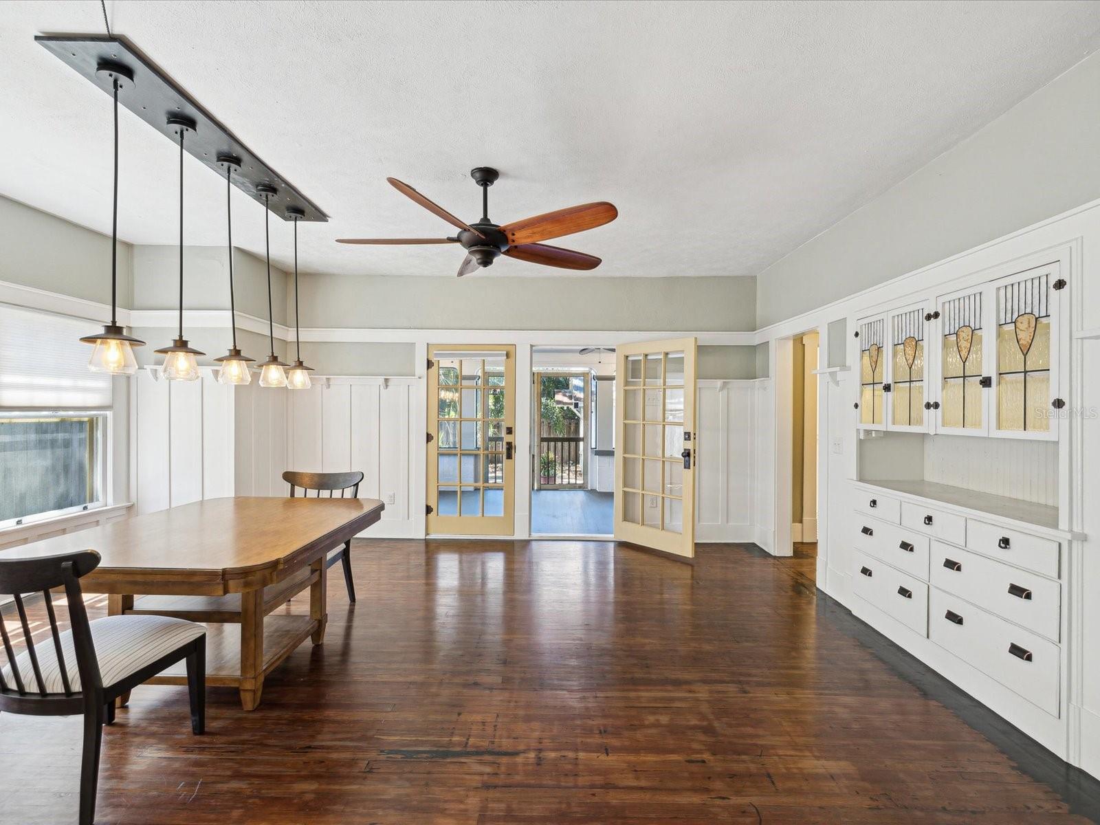 1825 S 2ND STREET, ST PETERSBURG, FL, 33705