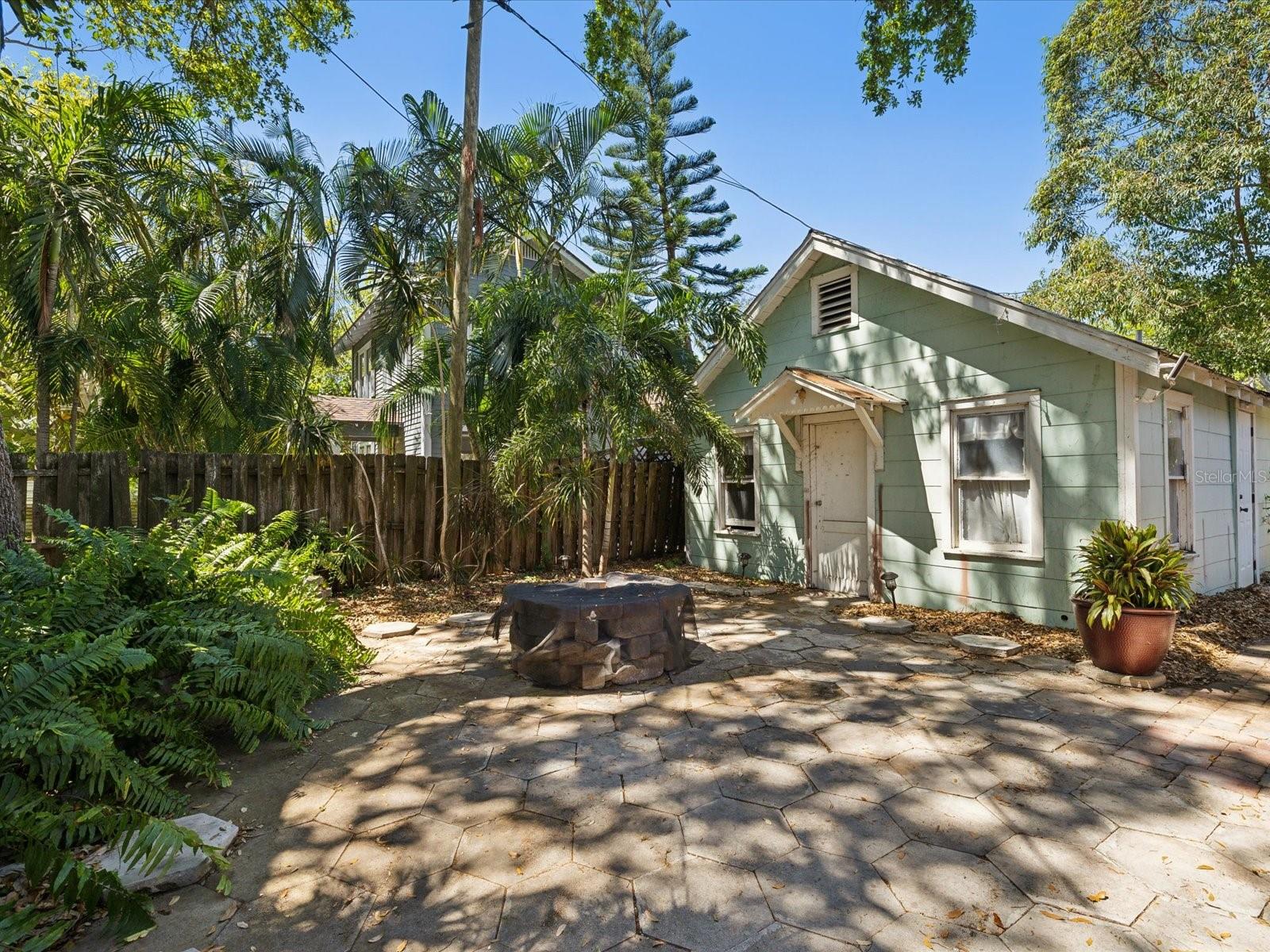 1825 S 2ND STREET, ST PETERSBURG, FL, 33705