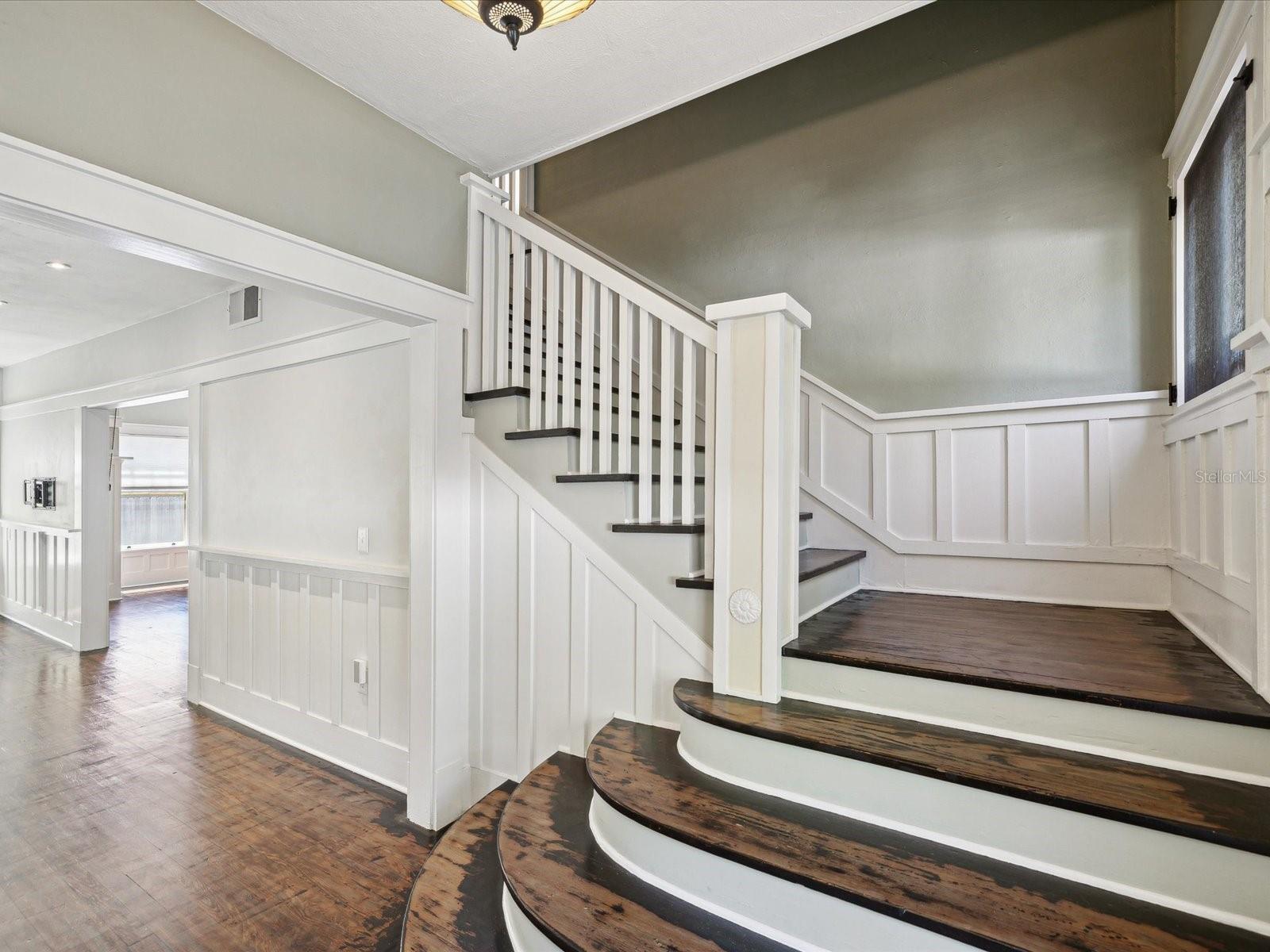 1825 S 2ND STREET, ST PETERSBURG, FL, 33705
