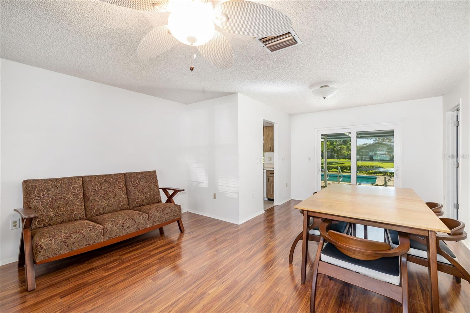 1525 FLEETWOOD DR, SARASOTA, FL, 34232