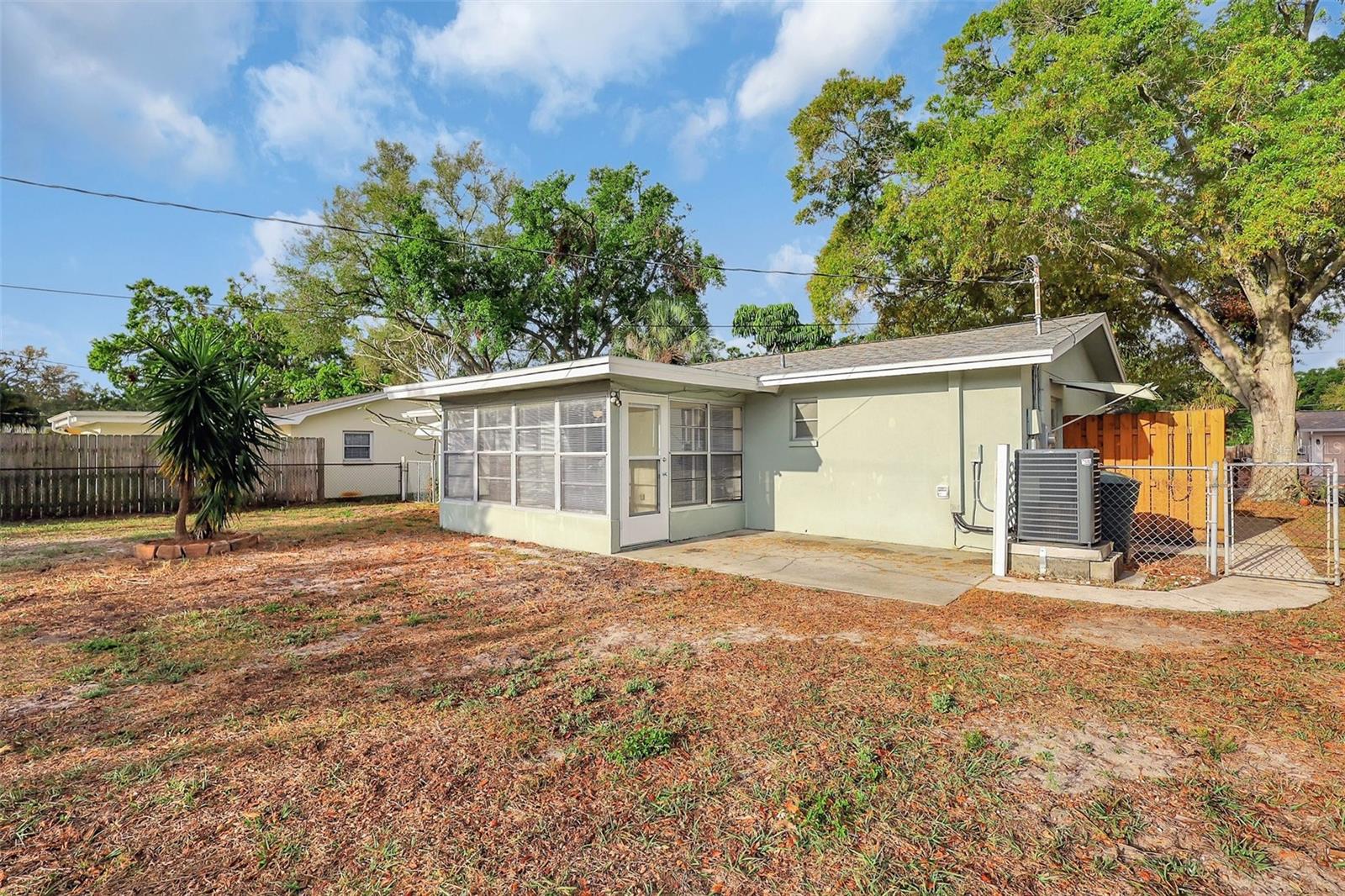 2017 PRINCETON AVE, DUNEDIN, FL, 34698