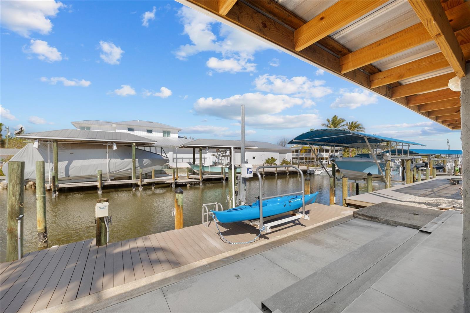 16233 BUCCANEER ST, BOKEELIA, FL, 33922