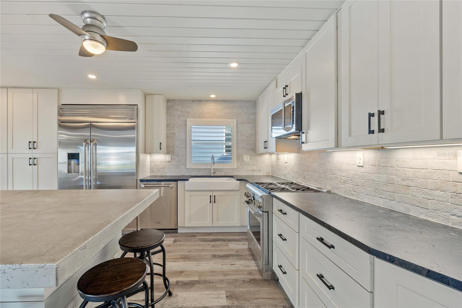 16233 BUCCANEER ST, BOKEELIA, FL, 33922