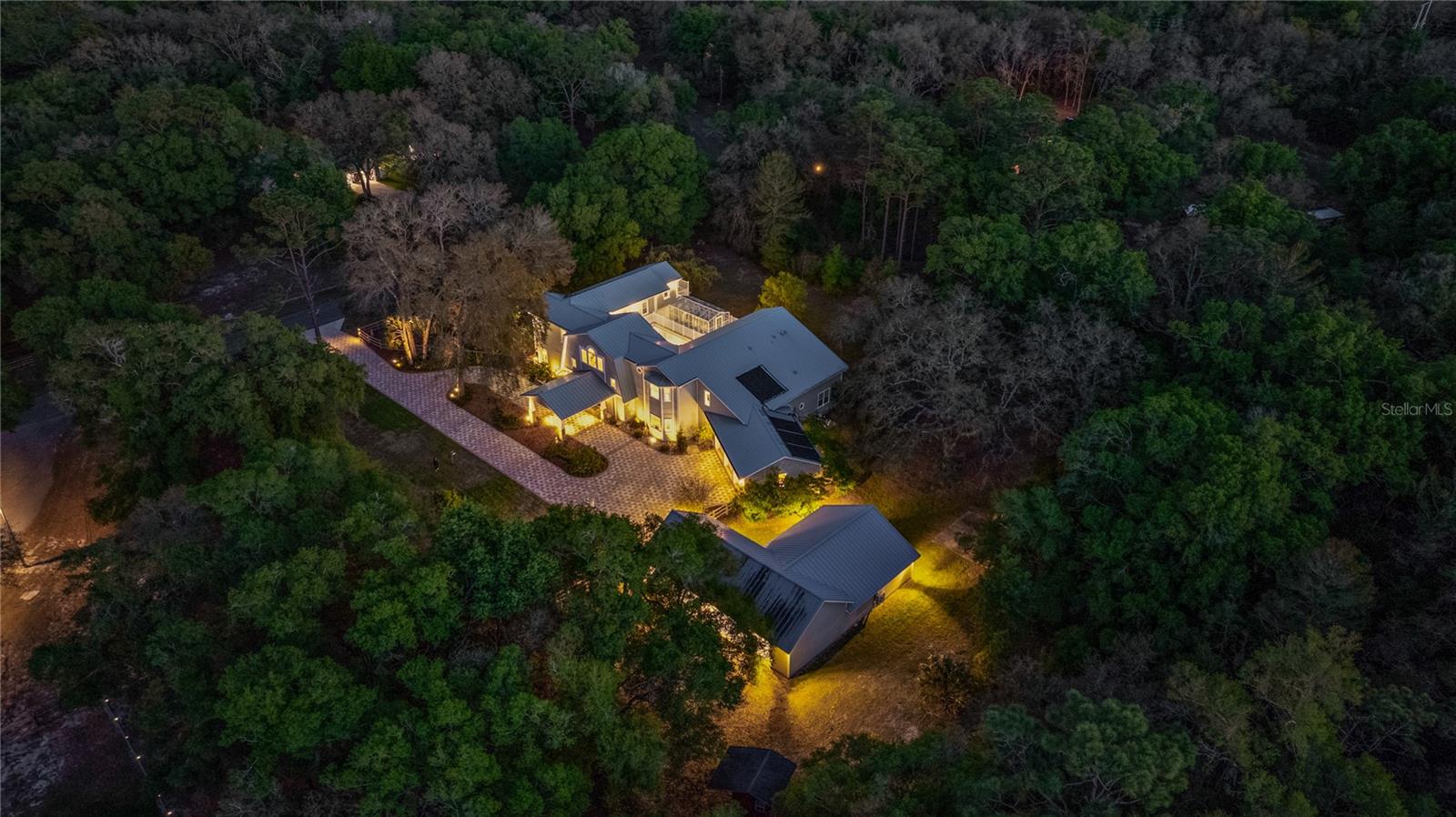 2240 W DALE CIR, DELAND, FL, 32720