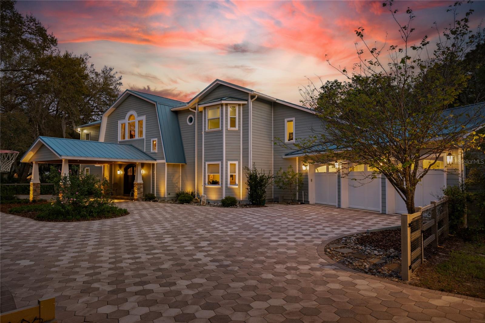 2240 W DALE CIR, DELAND, FL, 32720
