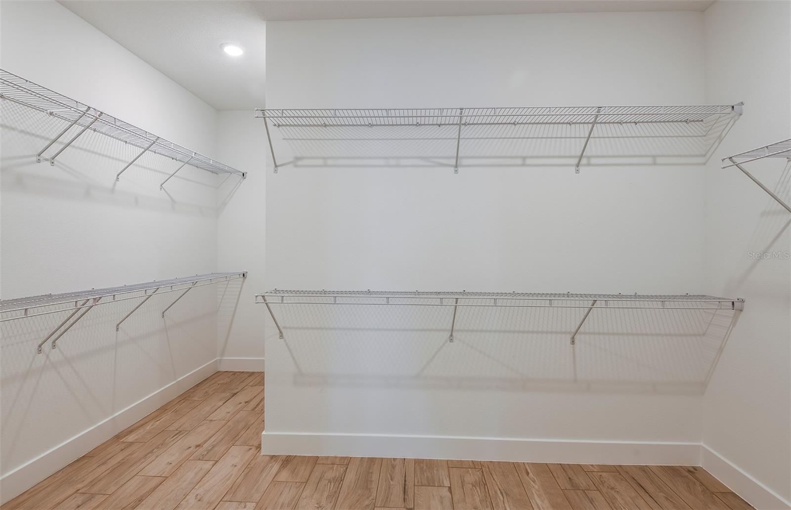 37368 GUNNISON DR, ZEPHYRHILLS, FL, 33540