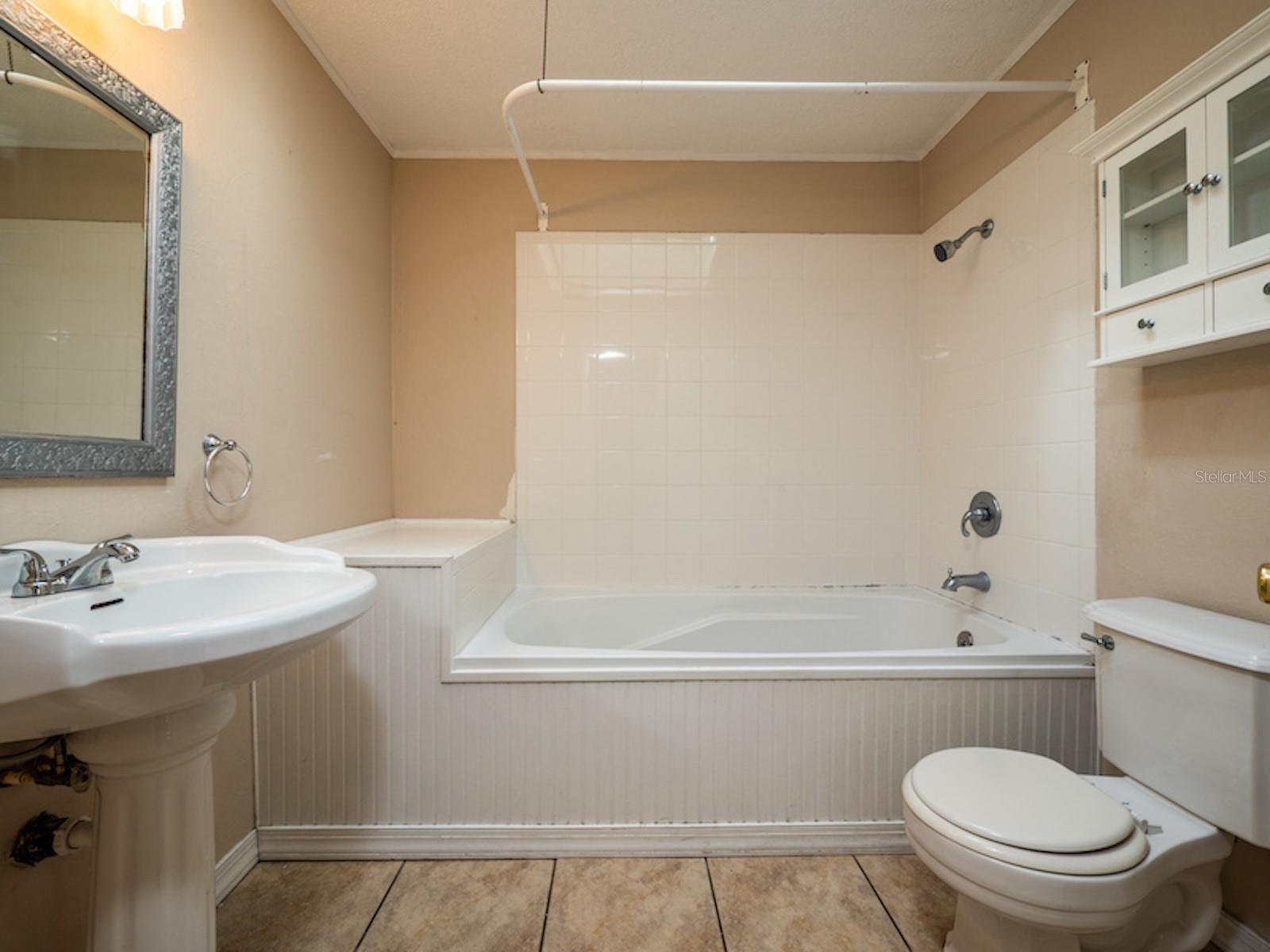 578 NE 44TH AVE, OCALA, FL, 34470