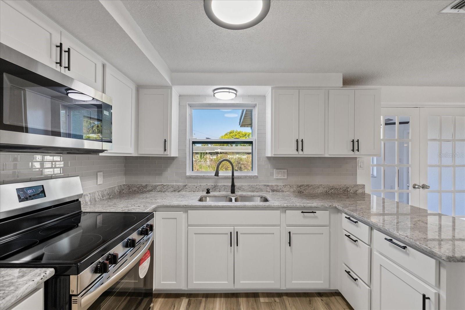 10841 SCENIC DR, PORT RICHEY, FL, 34668