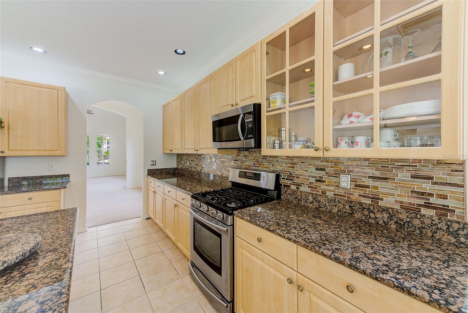 10708 CORY LAKE DR, TAMPA, FL, 33647