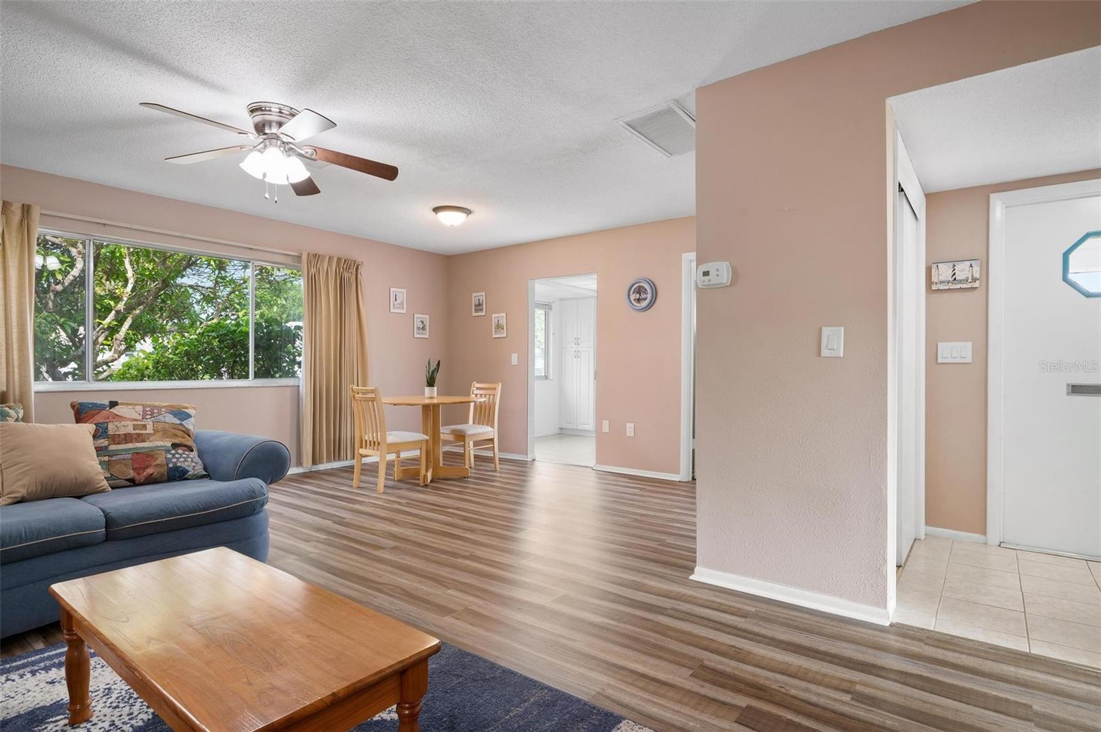 5512 RIVERBLUFF CIR #V-16, SARASOTA, FL, 34231