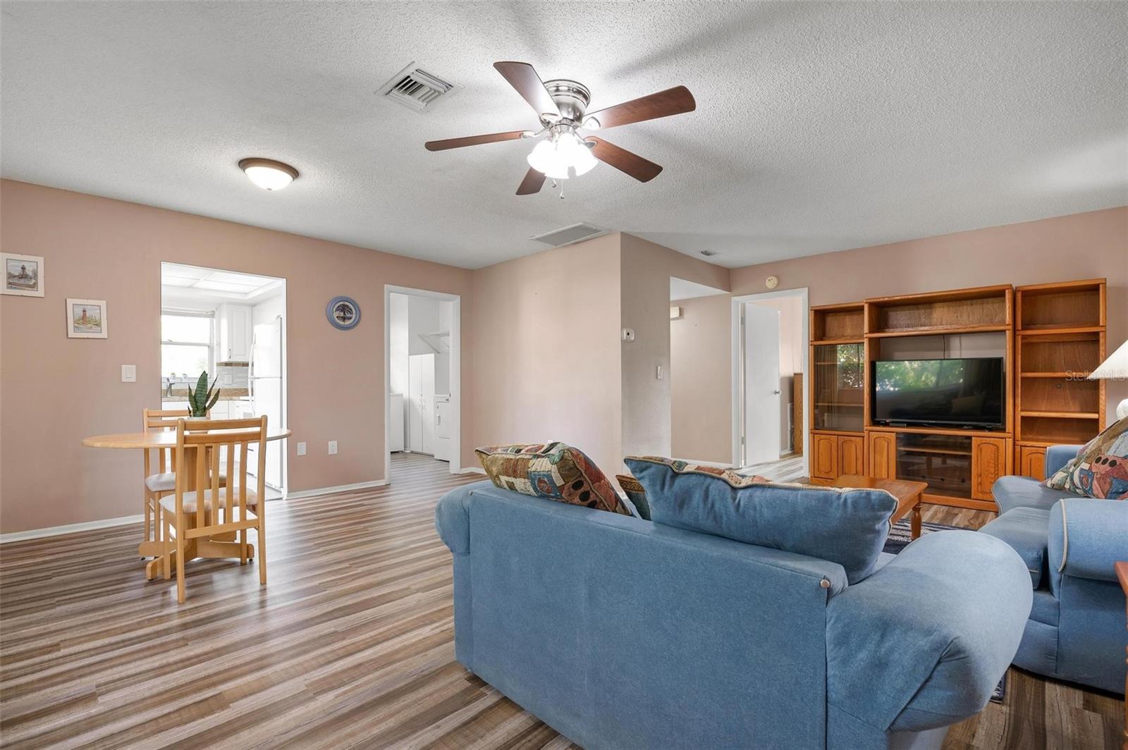 5512 RIVERBLUFF CIR #V-16, SARASOTA, FL, 34231