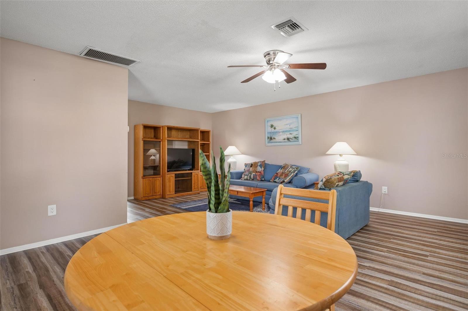 5512 RIVERBLUFF CIR #V-16, SARASOTA, FL, 34231